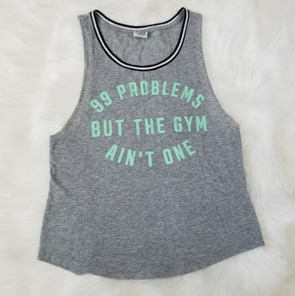 ⭐ VS PINK workout tank top